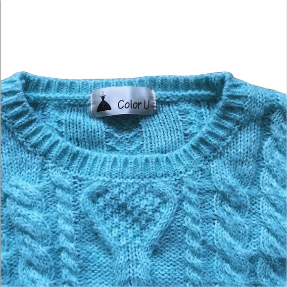 Green Crop Top Sweater - Picture 2 of 4